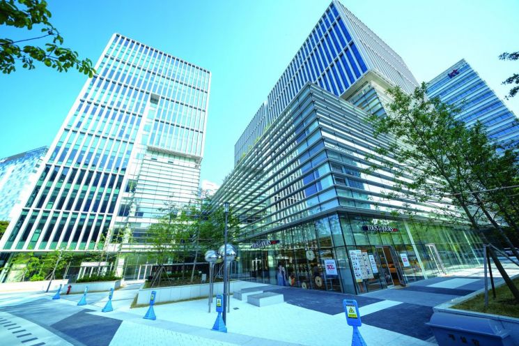 이 동네 가면 나도 '아재' 취급?…임직원 60%가 '젠지세대'인 곳