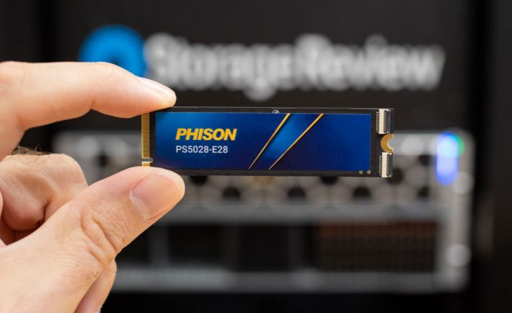 [대만칩통신]"엔비디아, AI SSD 개발…대만에 큰 기회"