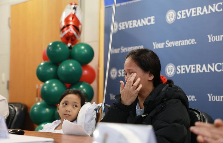 세브란스병원, '수막척수류' 앓는 필리핀 소녀 초청 치료