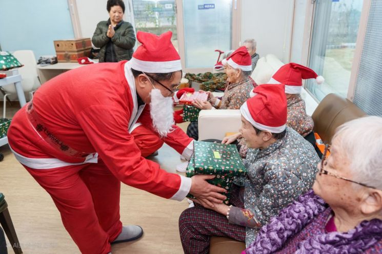 한수원 월성본부 노사, 지역복지시설에 ‘연말 선물’