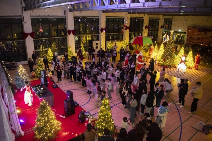 캐럴 대신 EDM… 울릉군, 크리스마스 '울쓰마스 홀리데이 EDM 행사' 개최