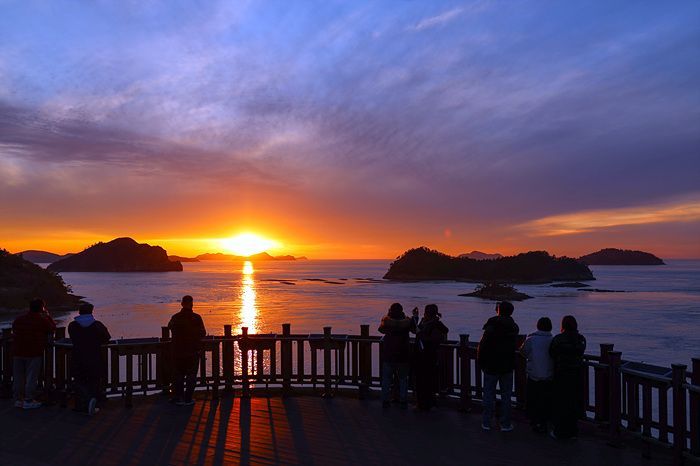 진도군, 2025 해넘이·2026 해맞이 행사 개최