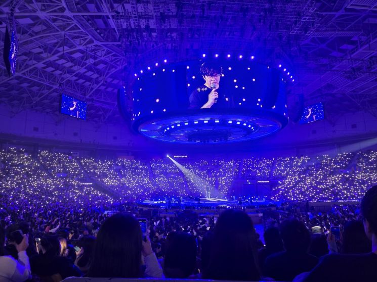 영하 12도 혹한 녹인 성시경…팬들의 추억, 유통기한은 무한대로