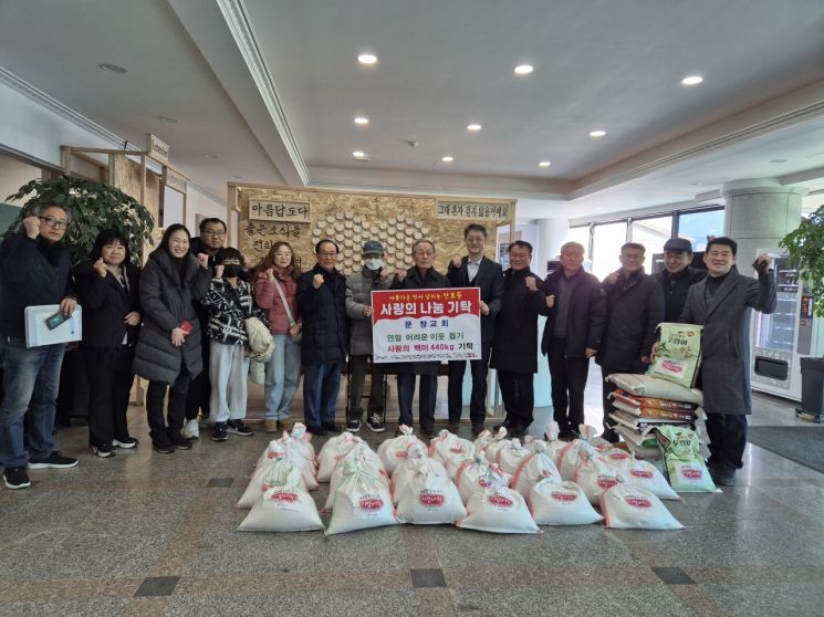 문창교회, 합포구 산호동에 쌀 전달·집수리 봉사활동 펼쳐