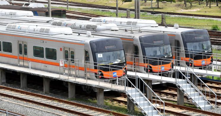 부산도시철도, 연말연시 2시간 연장 운행… 광안리·용두산 인파 대비