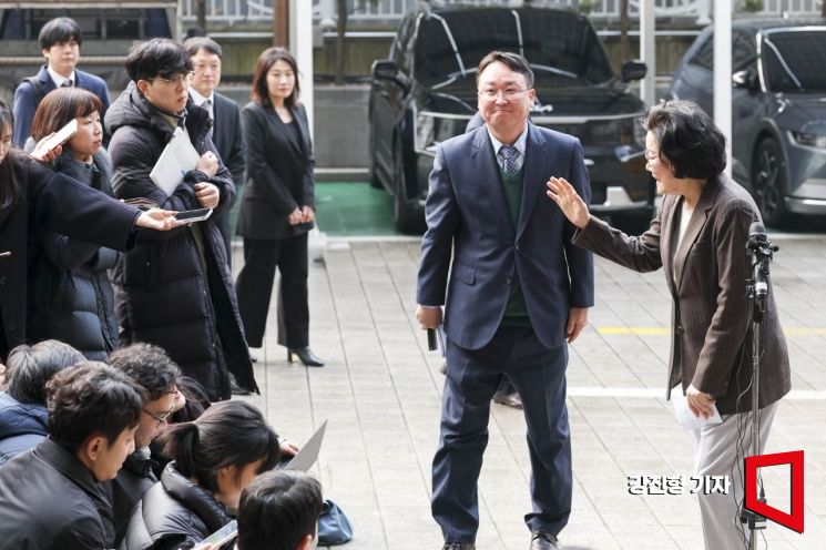 [포토] 이혜훈 후보자, '질문은 다음에'