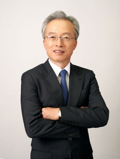 [신년사]최진식 중견련 회장 "2026년 강고한 경제 재도약 토대 구축해야"