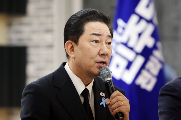 의혹 속 김병기, 내일 입장표명…與 "일단, 지켜보자"