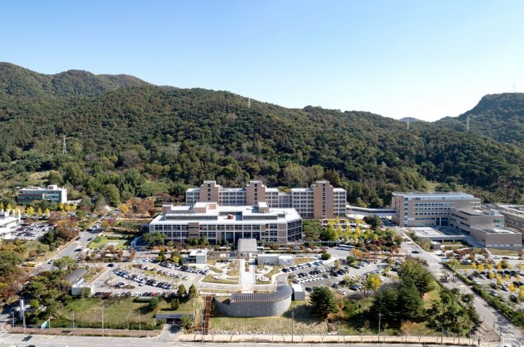 '세계 최고 암 전문 병원 선정'…화순전남대병원, 올해 주요 성과는