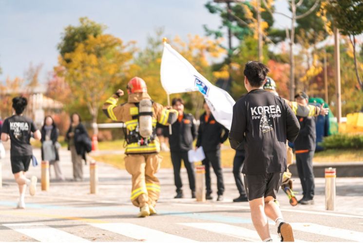 LG유플러스, 임원 참여 사회공헌 기금 3.5억원 넘겨