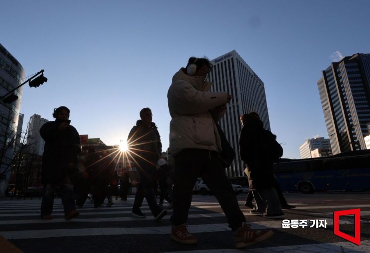 [포토] '새해 첫 출근합니다.'
