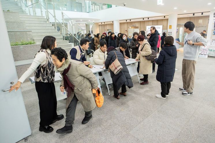 "이젠 한번만 오세요"…양천구, 노인일자리 참여자 건강진단서 발급 업무 개선