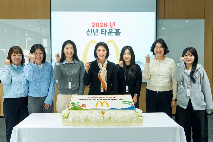 김기원 한국 맥도날드 대표 " 3년 안에 매출 2조원 달성"