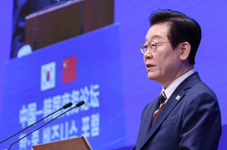 교역 멈추지 않던 고려 '벽란도'처럼…李 "한중 제조업 협력해야"