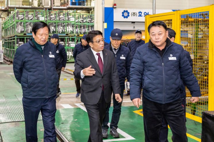 정일선 광주은행장, 취임 첫날 지역 中企 찾아