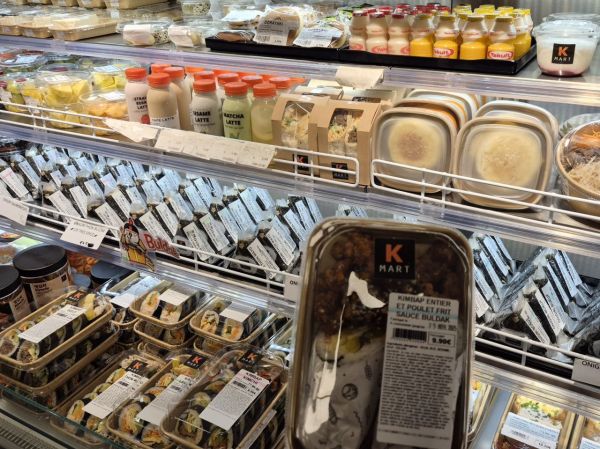 [K웨이브3.0]②돼지갈비 요리하는 파리지앵…자기 전엔 韓스킨케어 톡톡[르포]