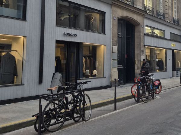 [K웨이브3.0]②돼지갈비 요리하는 파리지앵…자기 전엔 韓스킨케어 톡톡[르포]