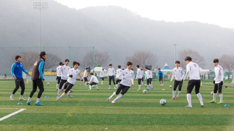 합천군, 축구 동계훈련 최적지로 자리매김