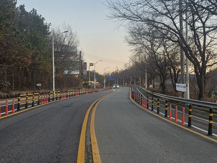 성남시, 청계산로 1.9㎞ 구간 도로 안전시설물 설치