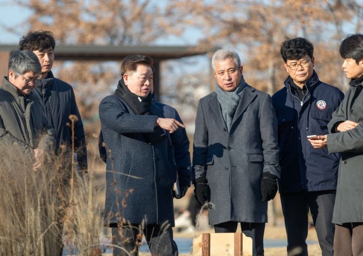 광명시, 안양천 시민참여정원 단계적 확대 추진