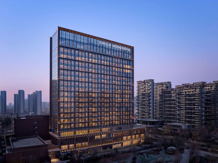 호텔신라, '신라' 브랜드로 첫 중국 진출…비즈니스·관광 수요 잡는다