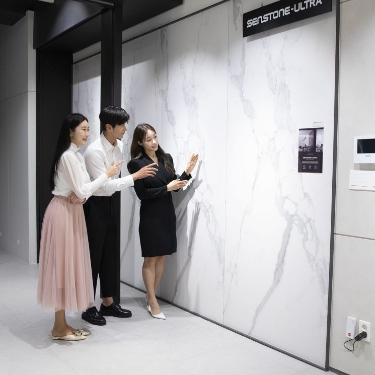 KCC글라스, 세라믹 타일로 '에밀그룹 프로젝트 어워즈' 수상