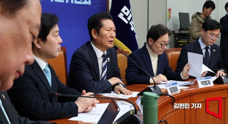 與 "혁신적 재정 분권으로 대전·충남 통합 효과 극대화"