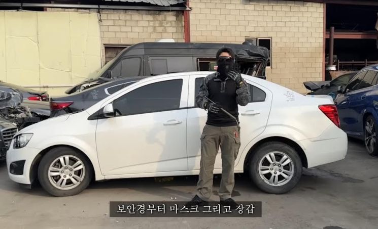 스무살부터 취미로 수집했는데…"월 1000만원 매출 아이템 됐어요"[콘텐츠커머스]