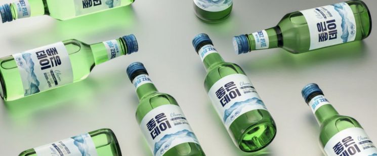 [Why&Next]'땅 팔아 배당' 쏘는 소주회사…지속 가능성은?