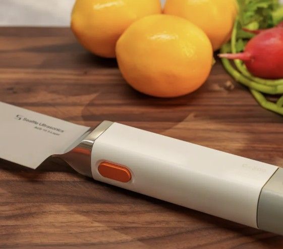 초음파 식칼, 소리 나는 레고…CES엔 이런 것도 있다 [테크토크]