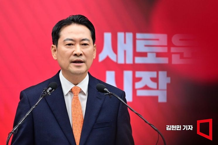 전한길, 장동혁 사과에 "판사들 무죄 선고하려 했는데…尹 버리면 바로 버려질 것"