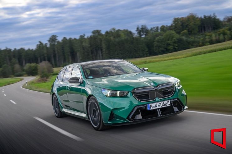 BMW 뉴 M5 투어링, 자동차기자협회 '1월의 차' 선정