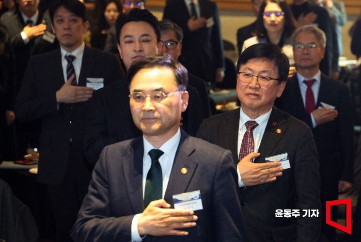 [포토] 교육계 신년교례회 참석한 최교진 장관