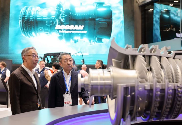 박정원 두산 회장 “맞춤형 에너지 솔루션으로 AI시대 에너지 시장 선도”