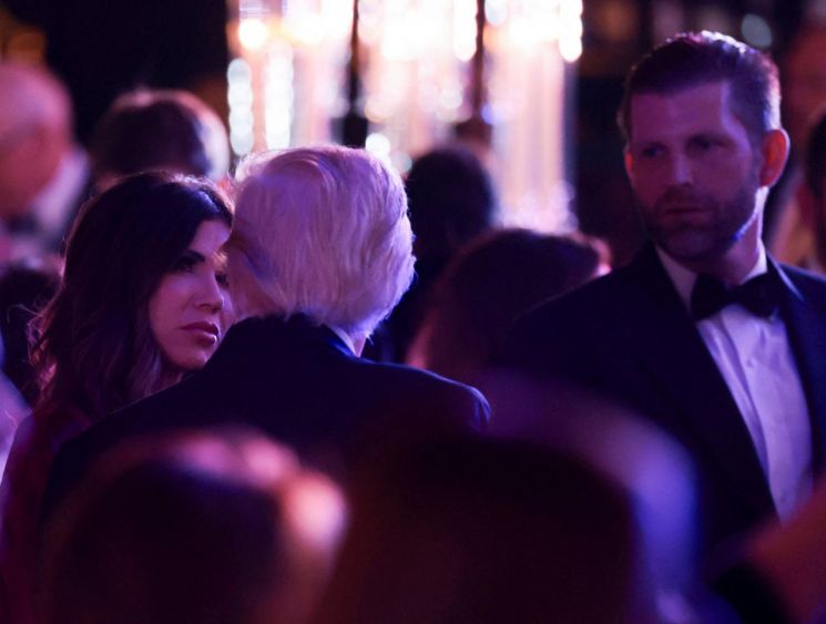 트럼프 일가 기업 '월드리버티파이낸셜', 은행업 인가 신청 