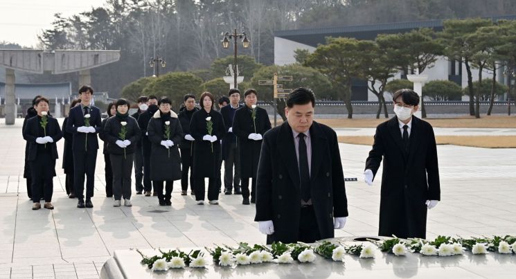 광주 서구의회, 5·18 민주영령 기리며 헌신 다짐