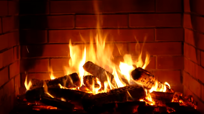 '타닥타닥' 벽난로 영상 1개로 18억 번 유튜버…비결 보니  