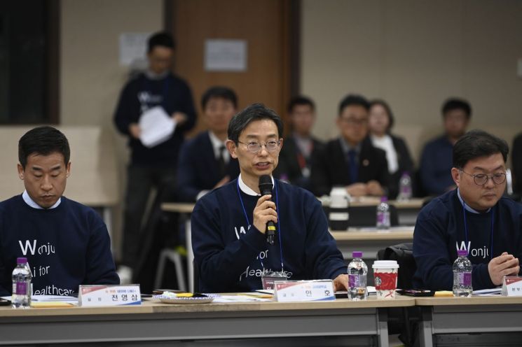 원주시, AI위원회 위원장 선출…전문가 중심 AI 거버넌스 공식화