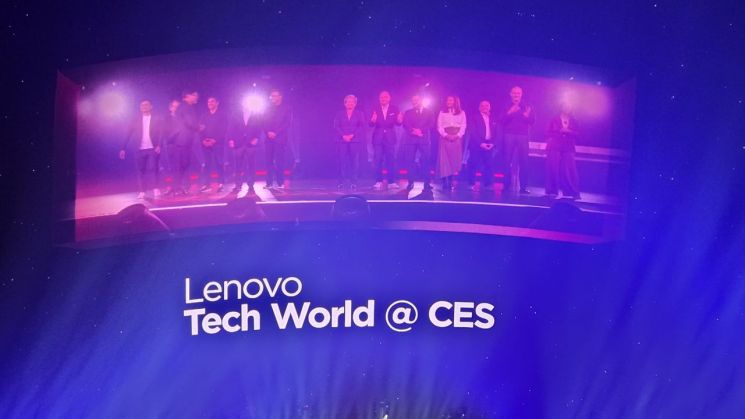 [CES 2026]기술패권 축소판 CES…中 물량공세·美 담론주도, '실익' 챙긴 K-테크