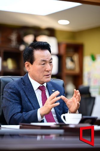 백성현 논산시장 "흔들지 마라, 논산은 전진한다"
