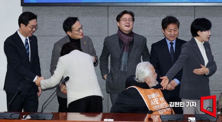 [포토] 전장연 간담회 참석한 與 서울시장 후보들