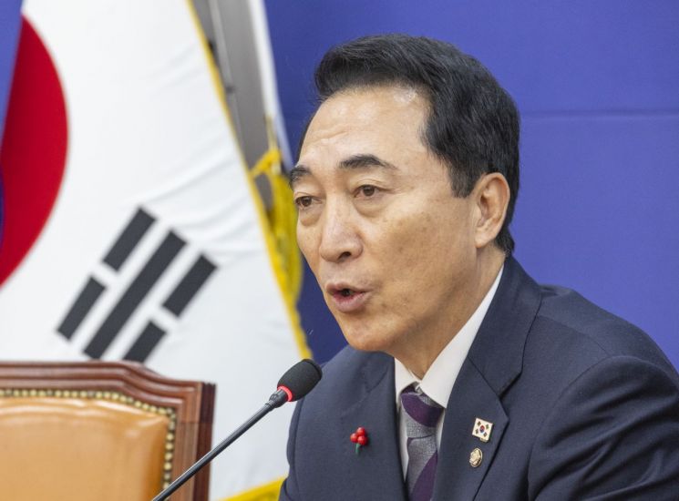 김병기 징계요구 이혜훈 논란도 '지켜보자' 고수하는 정청래