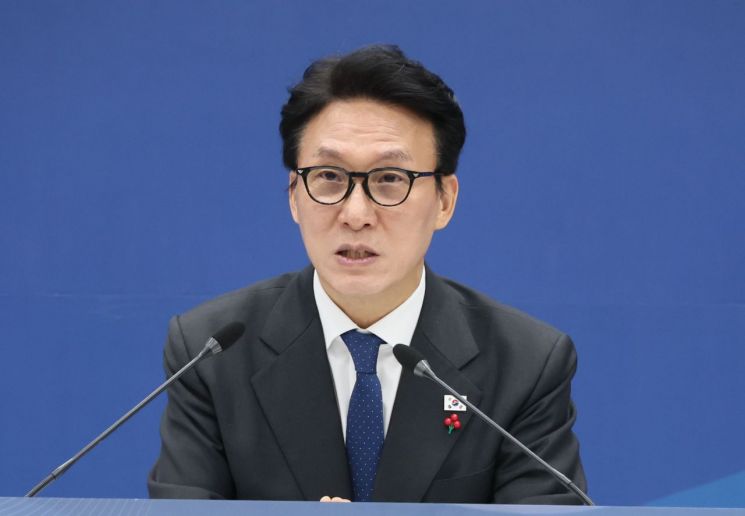 김민석 총리, 유승민 총리 제안설 부인 "대선 협력 요청한 것"