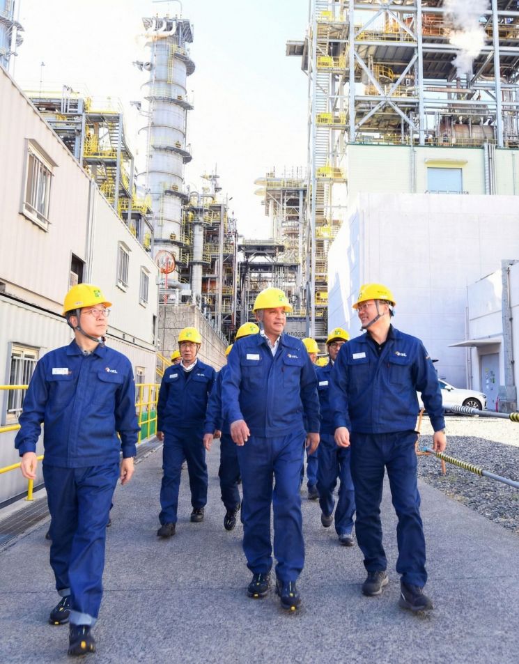 안와르 알 히즈아지 에쓰오일 CEO, 온산공장 현장 방문