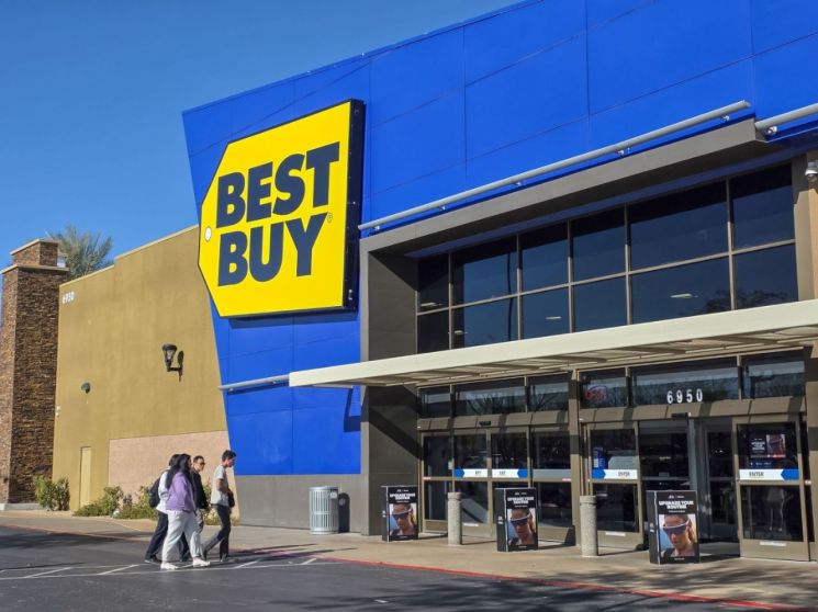 [르포]美 가전 매장 '베스트바이'에 가다…현지 공략한 삼성 "가성비보단 신뢰"