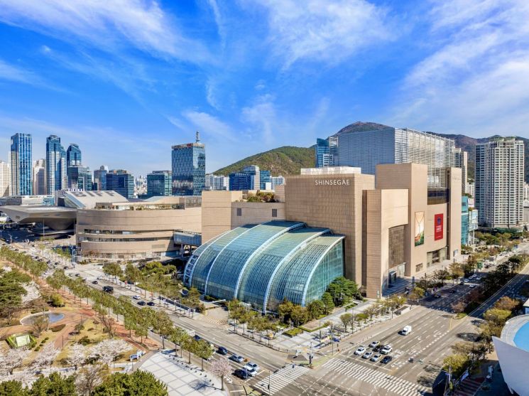 부산 참기름 아마존에 입점한 사연… 신세계 센텀시티, 부산시장 상 받아