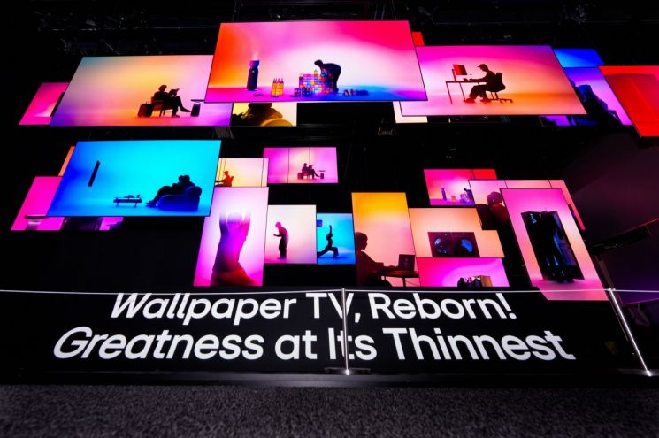 올레드 TV·홈로봇까지…LG전자 'CES 2026'서 호평