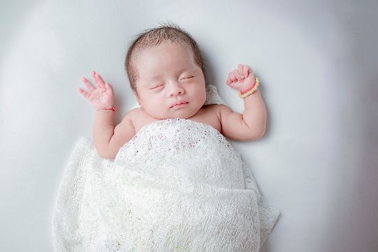 출산 기쁨 크지만, 경제적 부담에 한숨…결혼은 '글쎄'