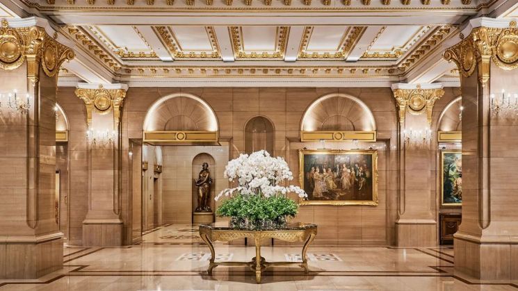 "호텔로 가자"…1000만원인데 없어서 못 해, 부모들 '기본값'된 호화 돌잔치