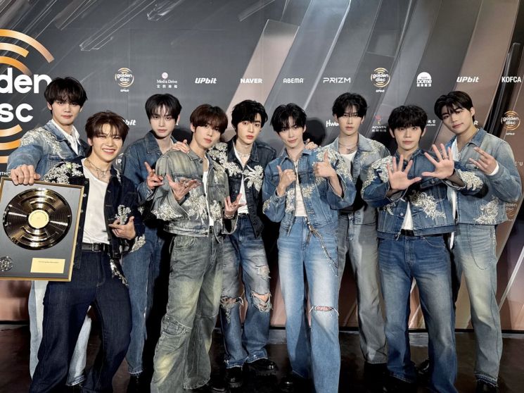 제로베이스원 계약 종료…장하오·김규빈 등 4인 "향후 행보 준비"